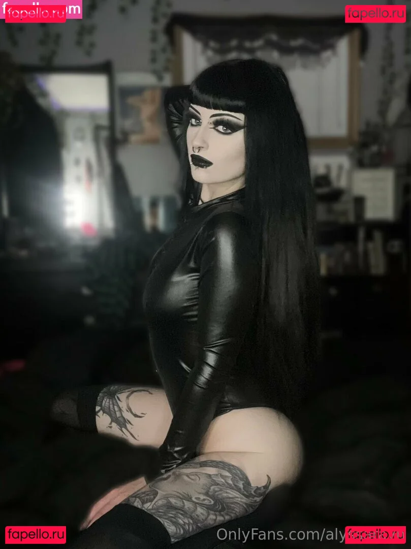 Alyssa Rayn Onlyfans Photo Gallery 