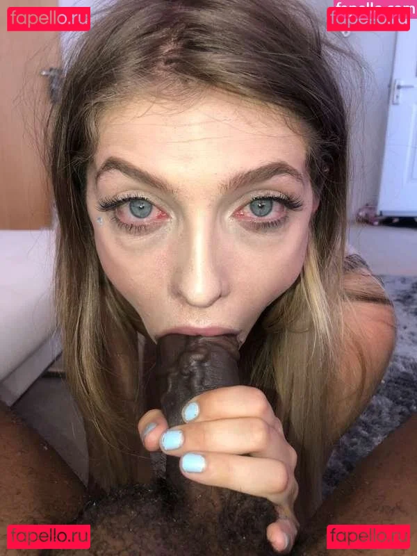 PrincessRiRi Onlyfans Photo Gallery 