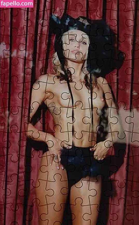 milagross.c Onlyfans Photo Gallery 