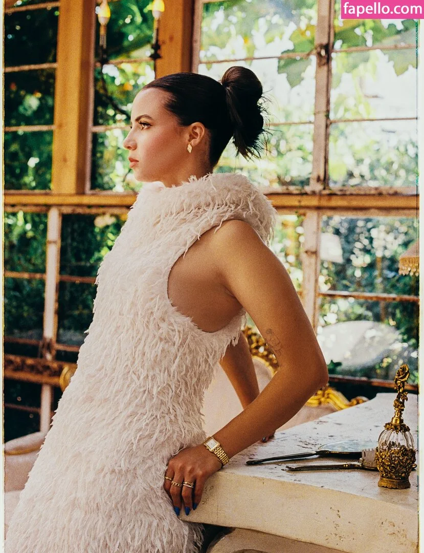 Bobbialthon Onlyfans Photo Gallery 