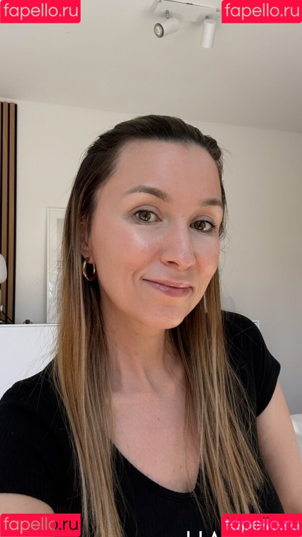 Anastasija Lukic Onlyfans Photo Gallery 