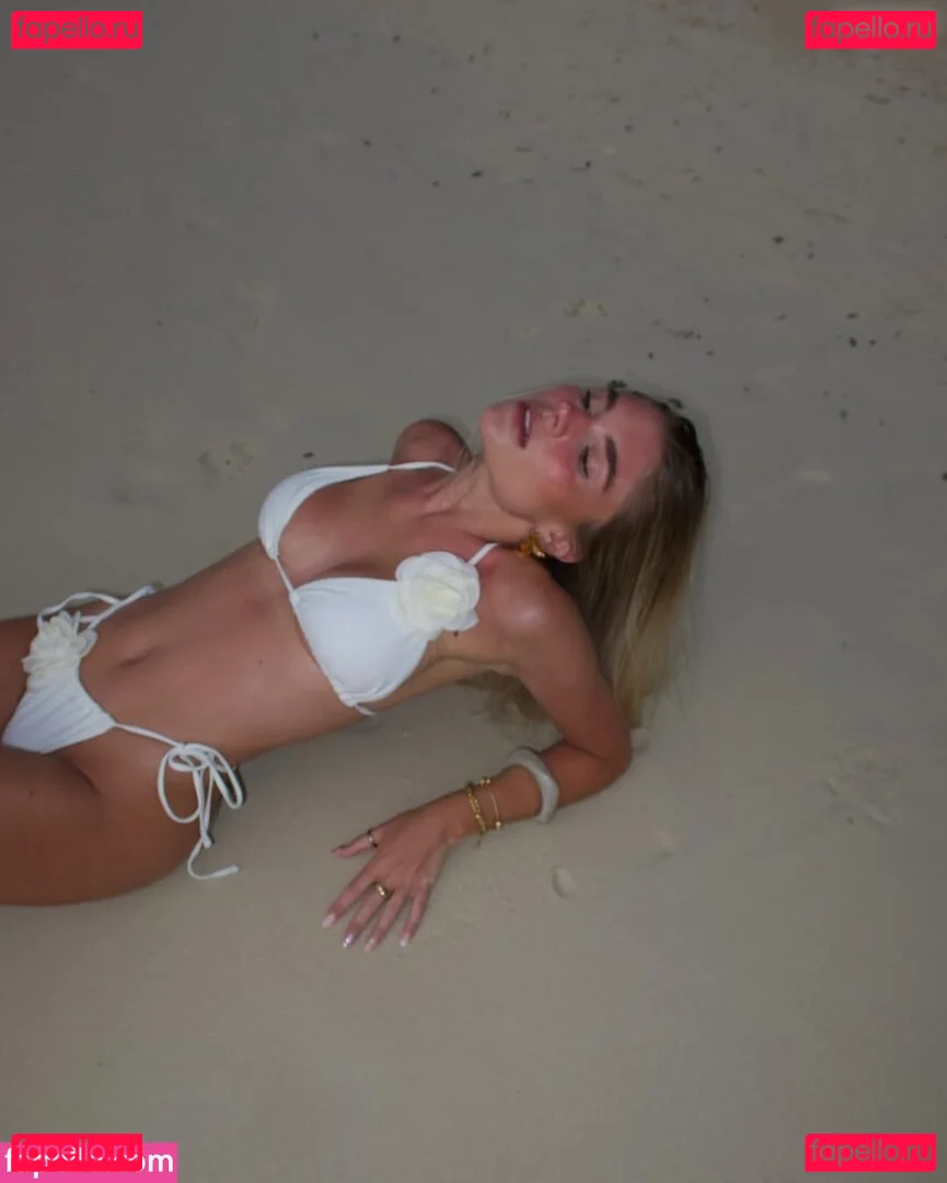 Fiichen Onlyfans Photo Gallery 