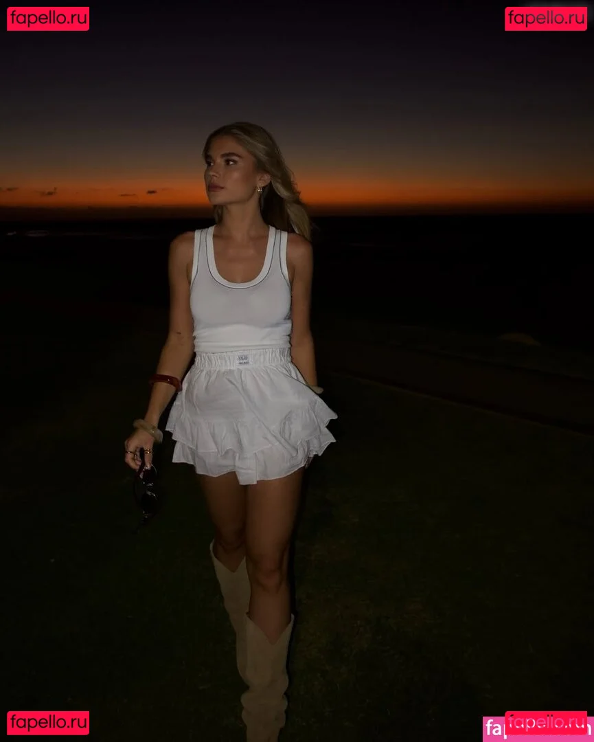 Fiichen Onlyfans Photo Gallery 