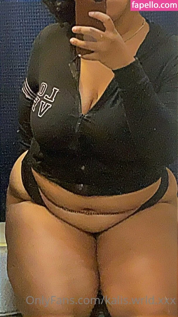 kalis.wrld.xxx Onlyfans Photo Gallery 