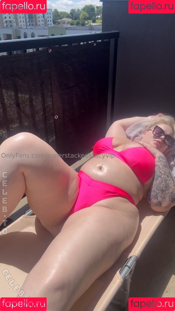Superstacked Stacy Onlyfans Photo Gallery 
