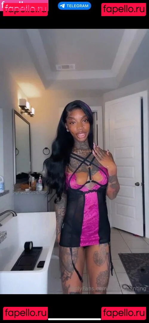 luvenchanting Onlyfans Photo Gallery 