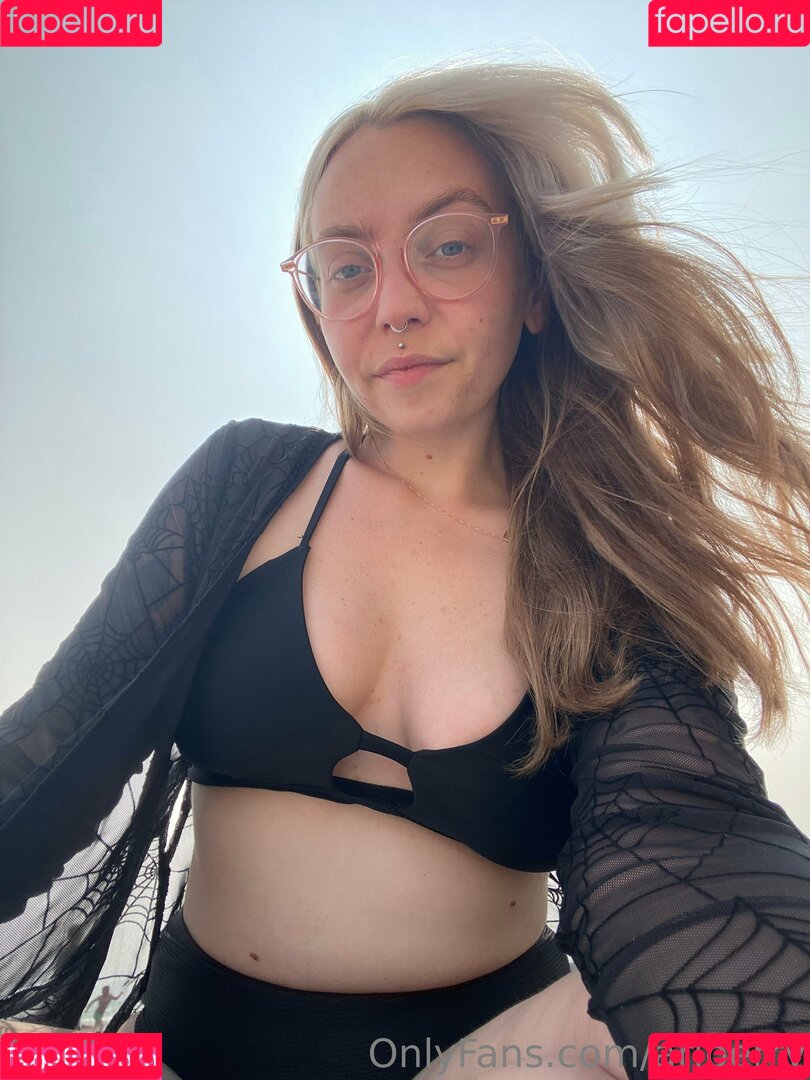 ariberry Onlyfans Photo Gallery 