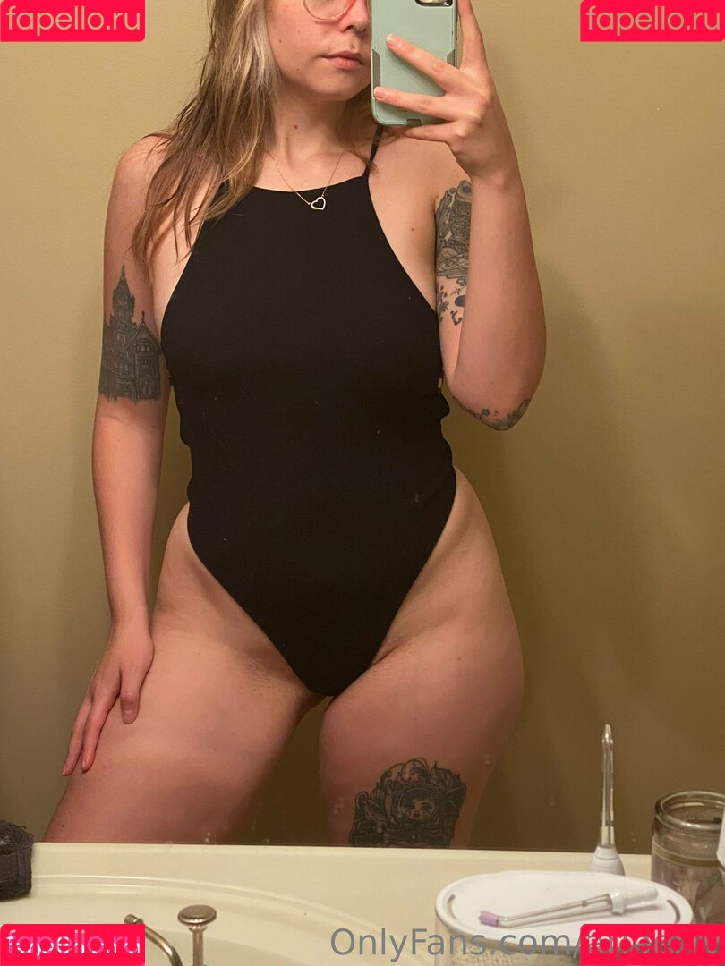 ariberry Onlyfans Photo Gallery 