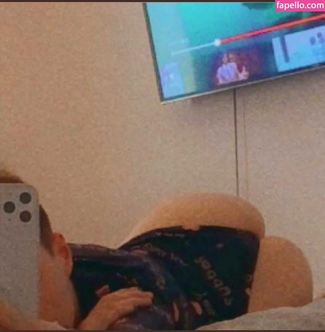 Harvspierce Onlyfans Photo Gallery 