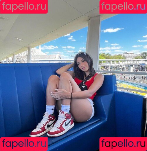 SassySounds ASMR Onlyfans Photo Gallery 