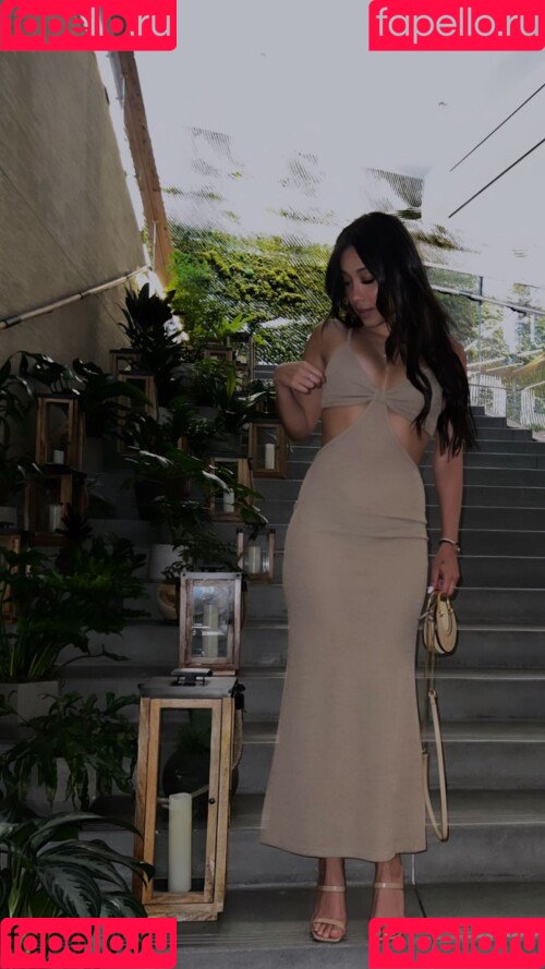 SassySounds ASMR Onlyfans Photo Gallery 