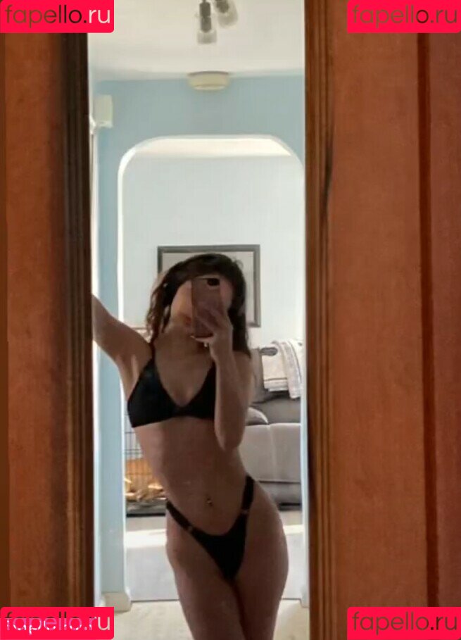 Reese Robbins Onlyfans Photo Gallery 