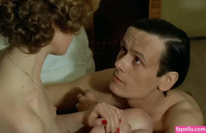 Isabelle Huppert Onlyfans Photo Gallery 