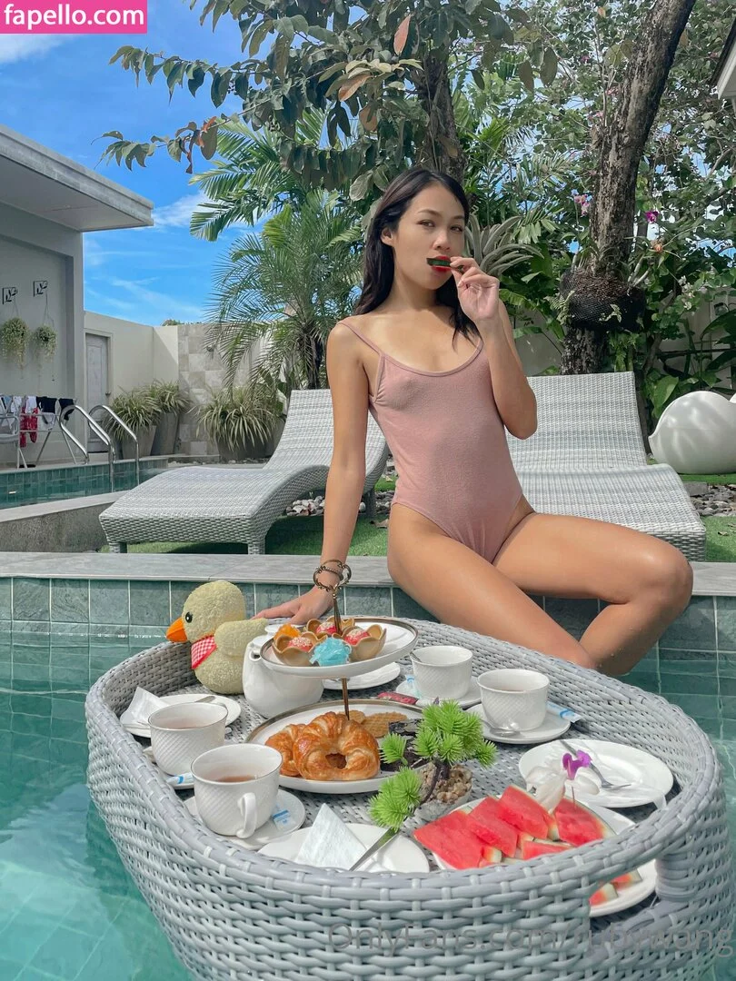 rubywang Onlyfans Photo Gallery 