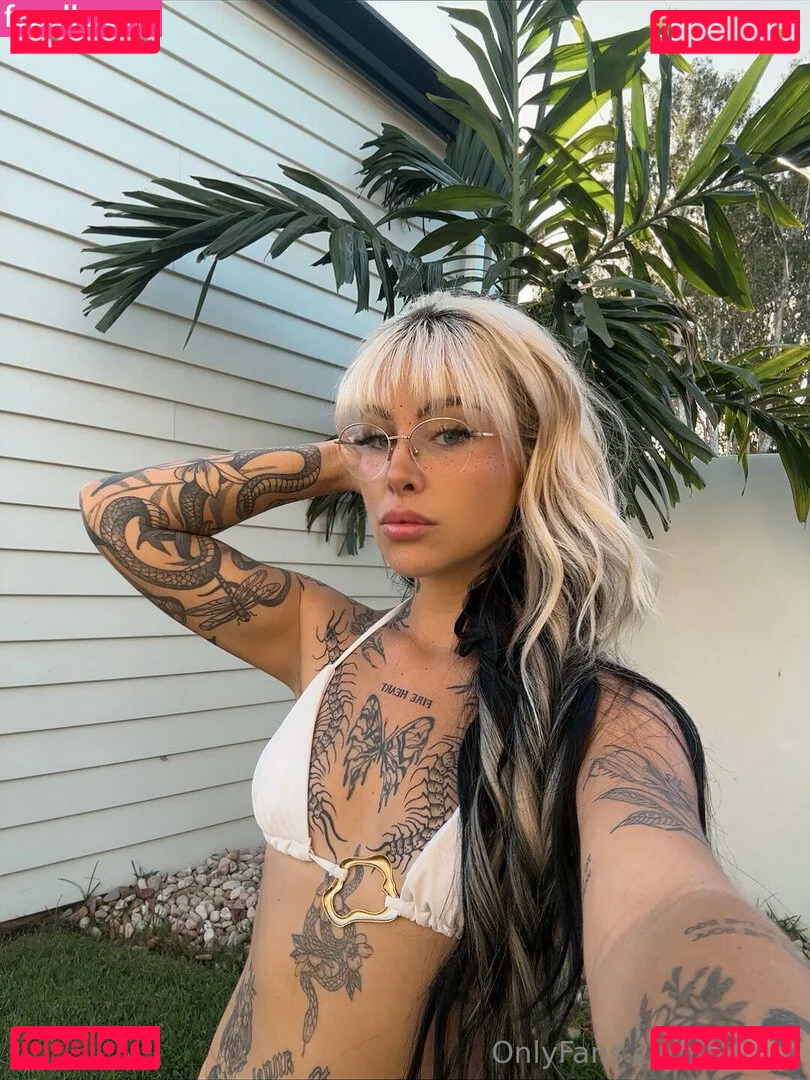 bugurl Onlyfans Photo Gallery 