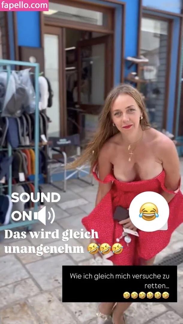 Sexy Julia Onlyfans Photo Gallery 