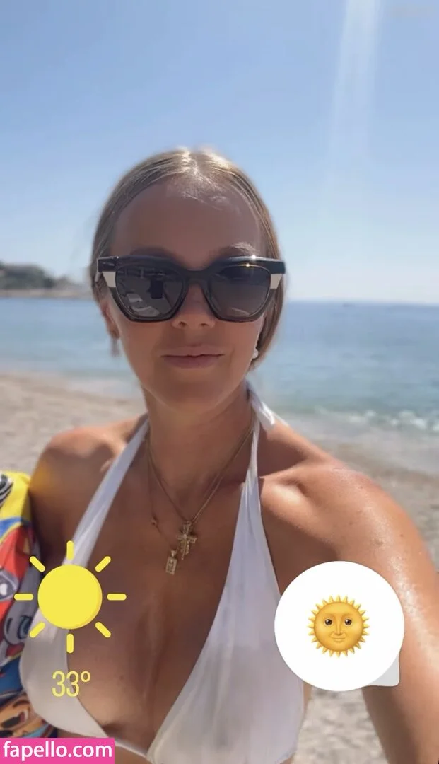 Sexy Julia Onlyfans Photo Gallery 