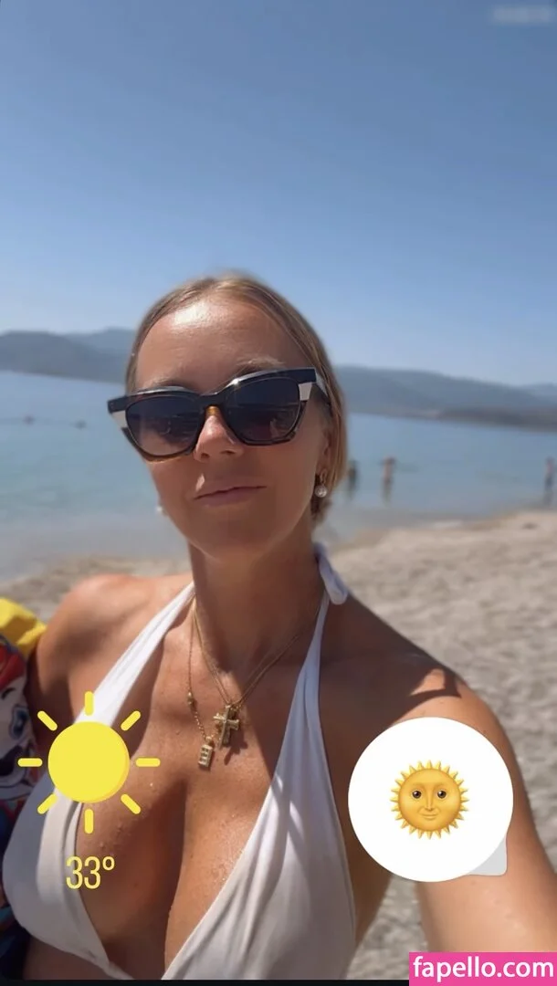 Sexy Julia Onlyfans Photo Gallery 