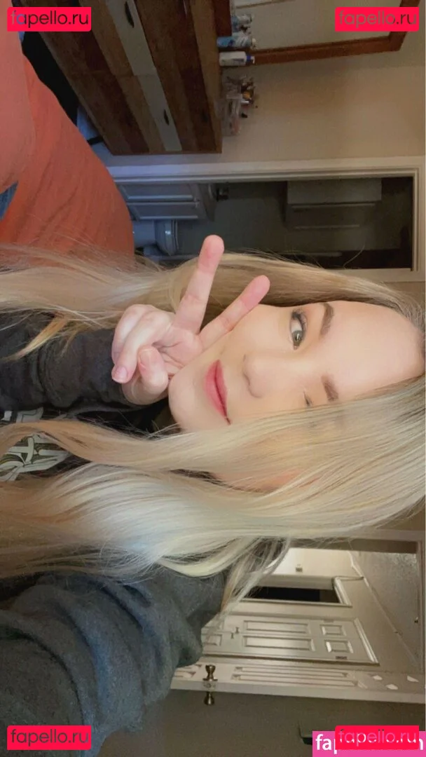 saintsakura Onlyfans Photo Gallery 