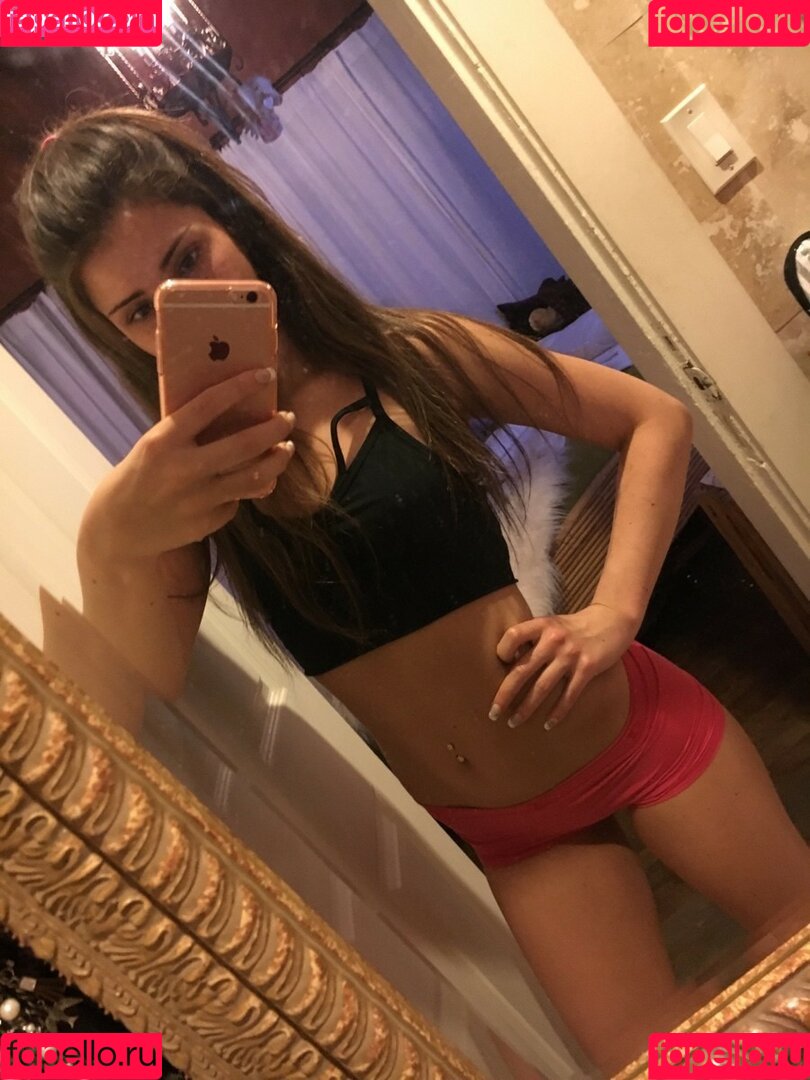 Madison Deck Onlyfans Photo Gallery 