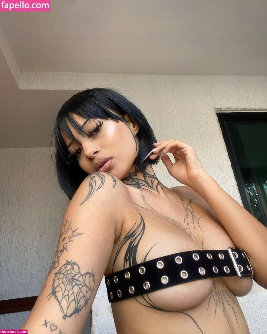 x0x0babe Onlyfans Photo Gallery 