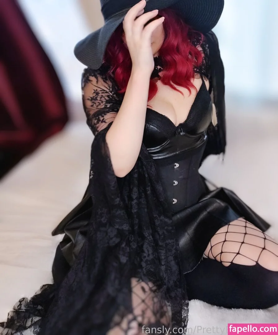 PrettyBadThings Onlyfans Photo Gallery 