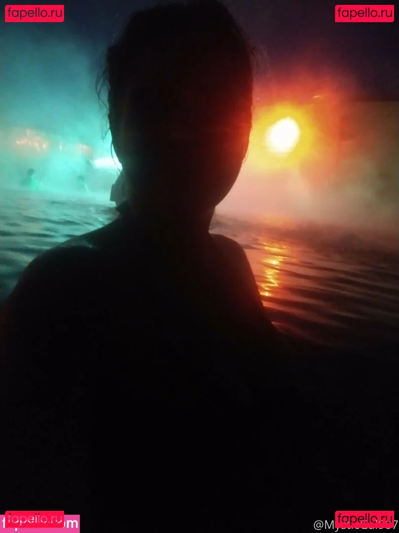 flowerpower87 Onlyfans Photo Gallery 