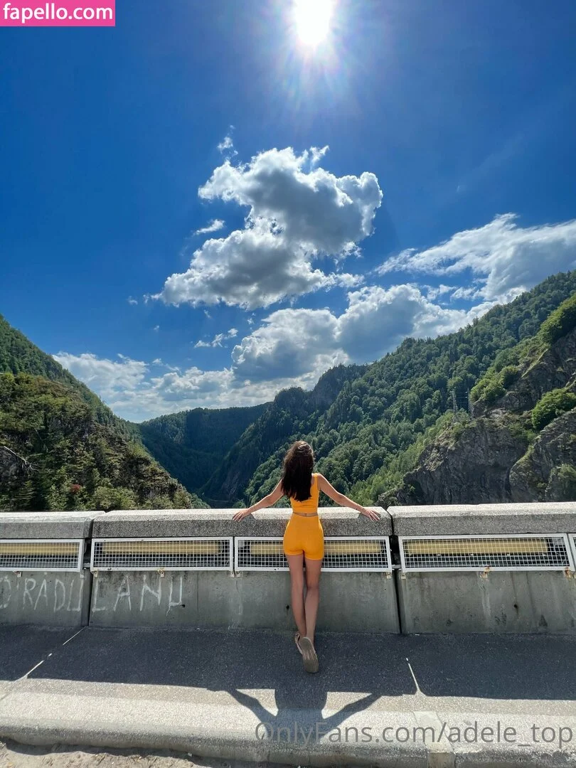 adele_top Onlyfans Photo Gallery 