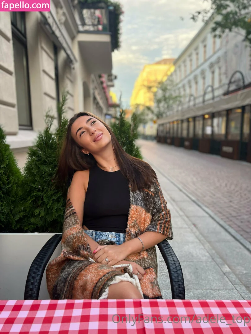 adele_top Onlyfans Photo Gallery 