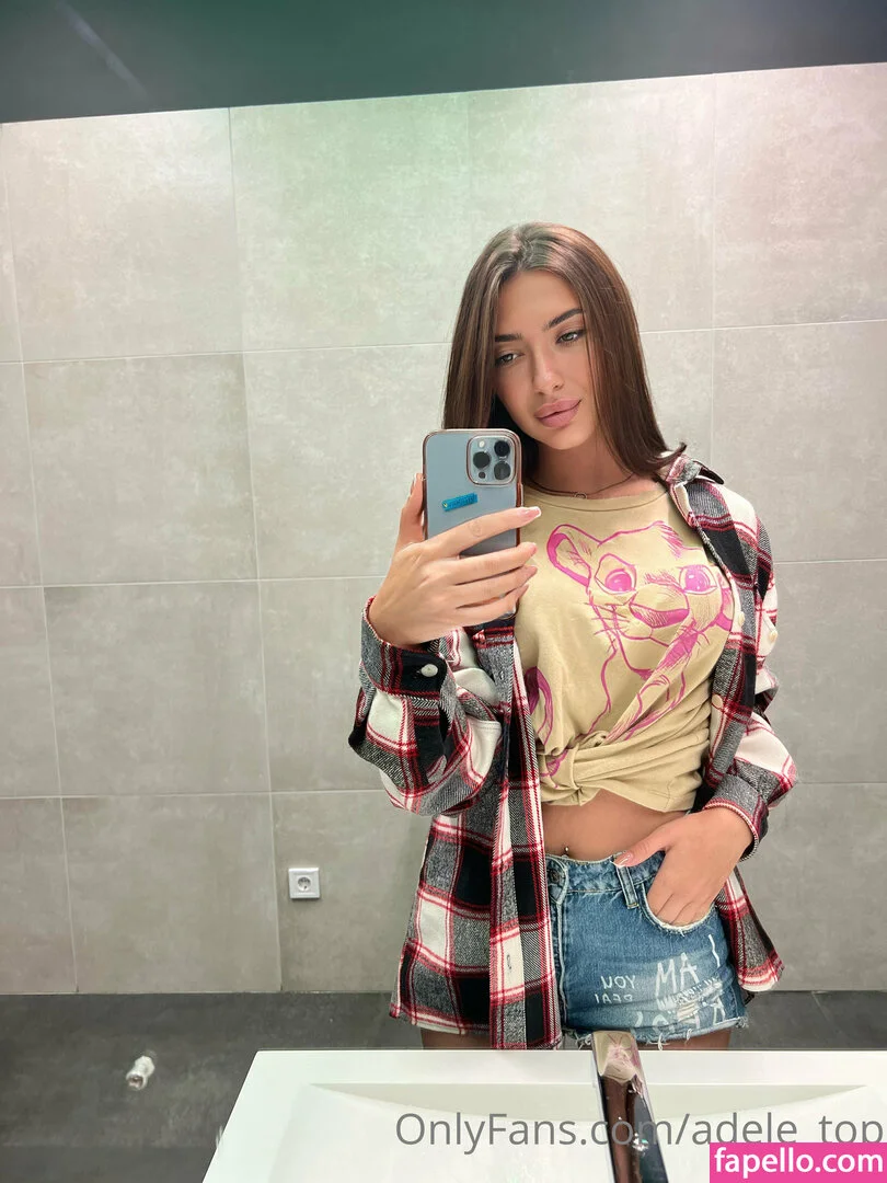 adele_top Onlyfans Photo Gallery 