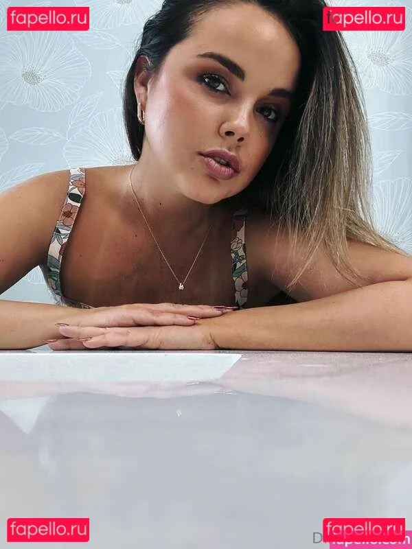 Dillon Harper Onlyfans Photo Gallery 