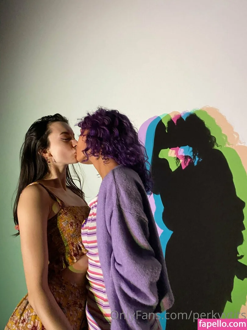 perkyytits Onlyfans Photo Gallery 