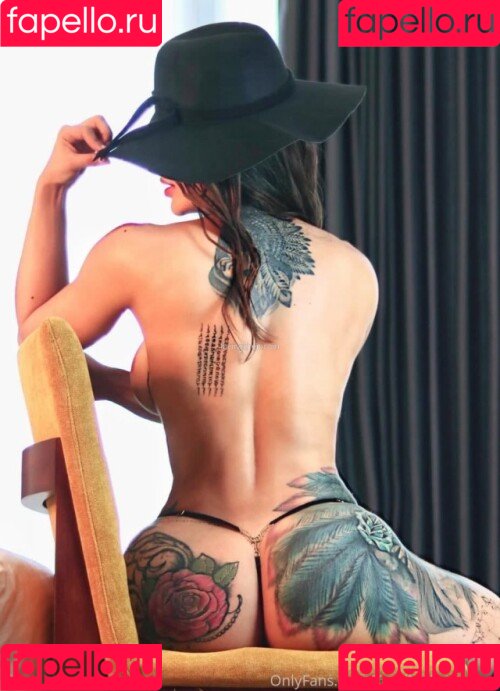 Karoline Rodriguez Onlyfans Photo Gallery 