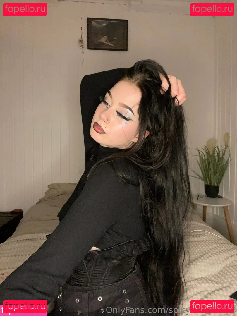 spicynoodle666 Onlyfans Photo Gallery 