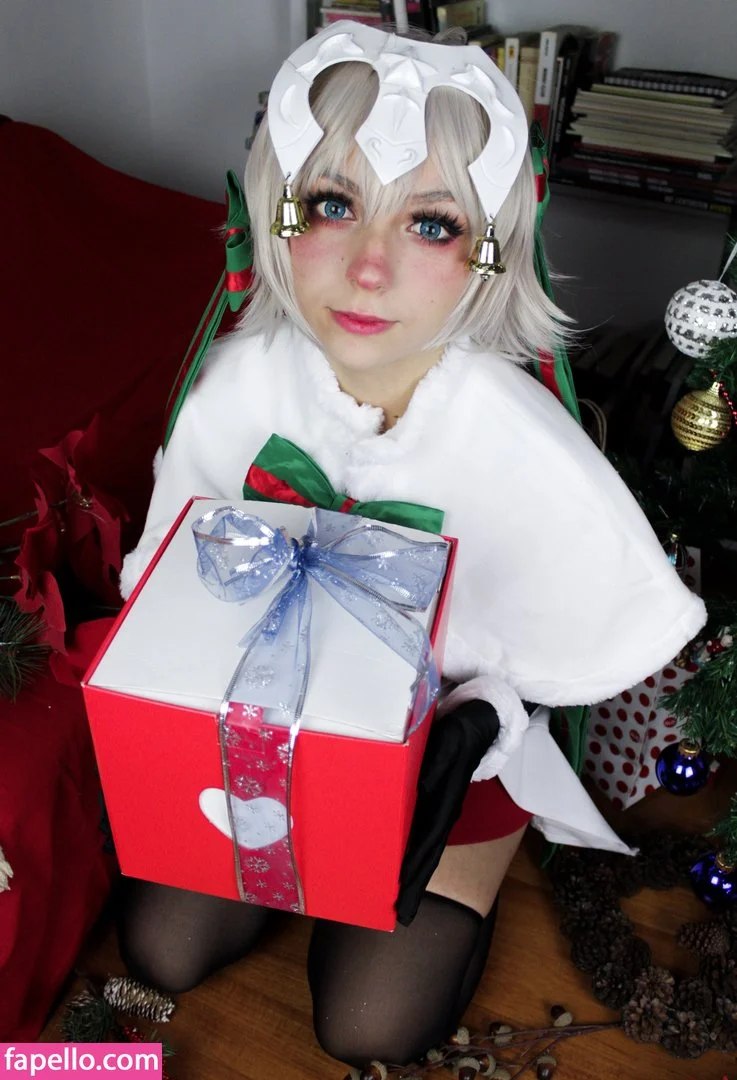 Lily P Onlyfans Photo Gallery 