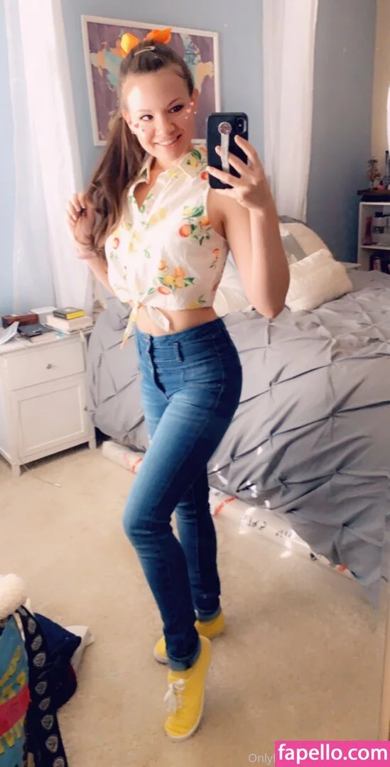 alisonreyxo Onlyfans Photo Gallery 