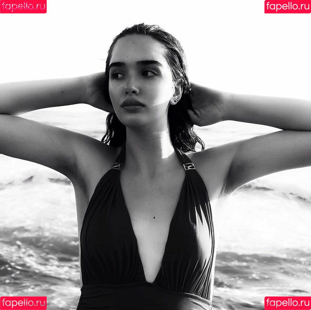 Liseli Eda Onlyfans Photo Gallery 