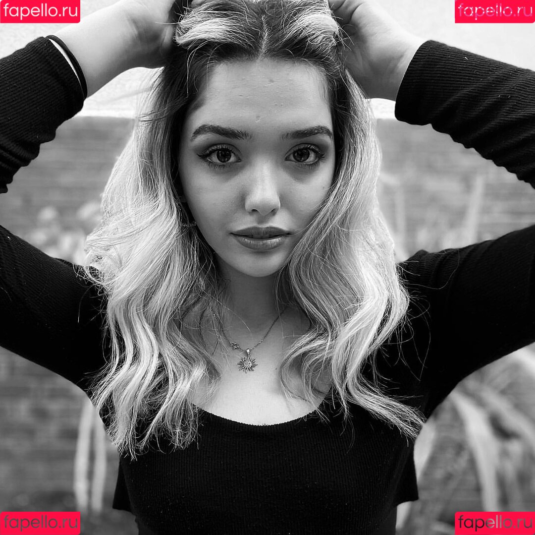 Liseli Eda Onlyfans Photo Gallery 