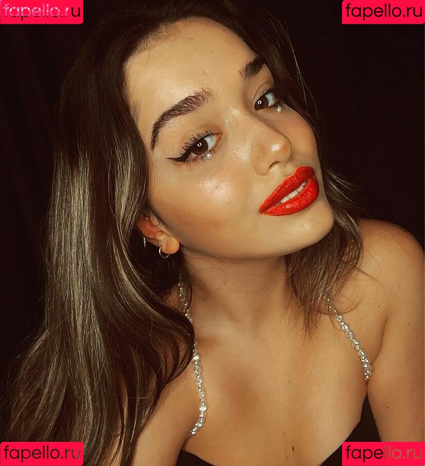 Liseli Eda Onlyfans Photo Gallery 