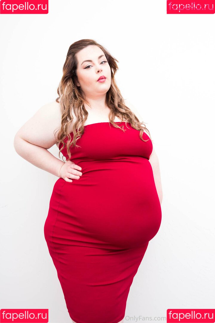 becomingmads Onlyfans Photo Gallery 