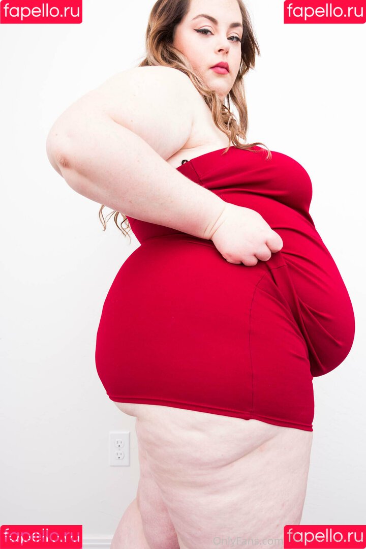 becomingmads Onlyfans Photo Gallery 