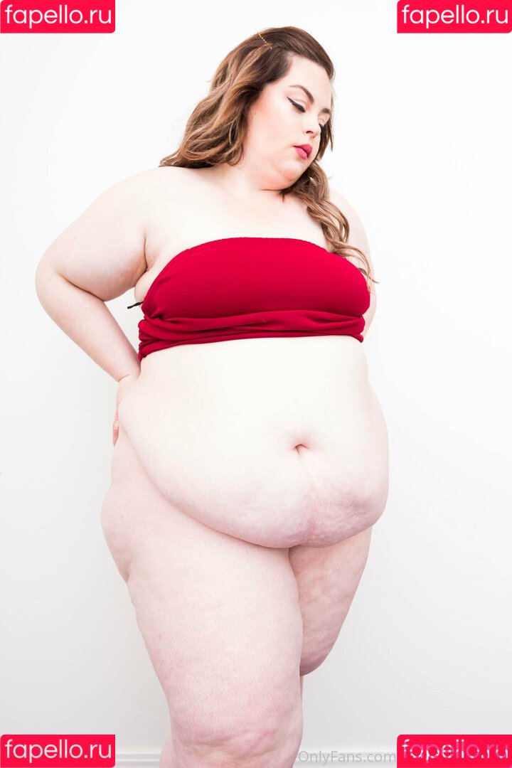 becomingmads Onlyfans Photo Gallery 