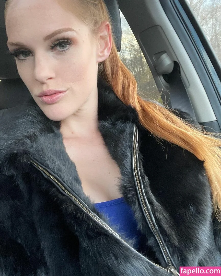 Naughty Ginger Onlyfans Photo Gallery 