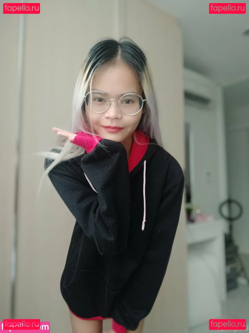 tokixpoki Onlyfans Photo Gallery 