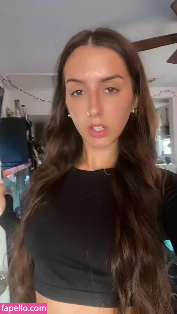 Charly Ashlynn Onlyfans Photo Gallery 