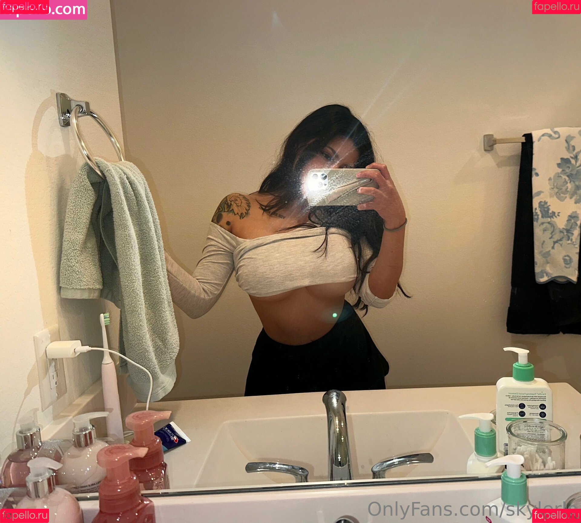 Skylerlo Onlyfans Photo Gallery 