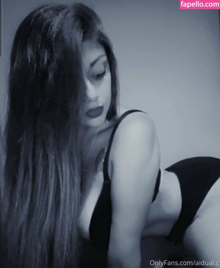 ettlc Onlyfans Photo Gallery 