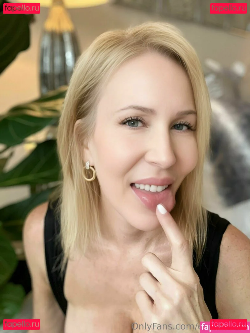 ericalauren Onlyfans Photo Gallery 