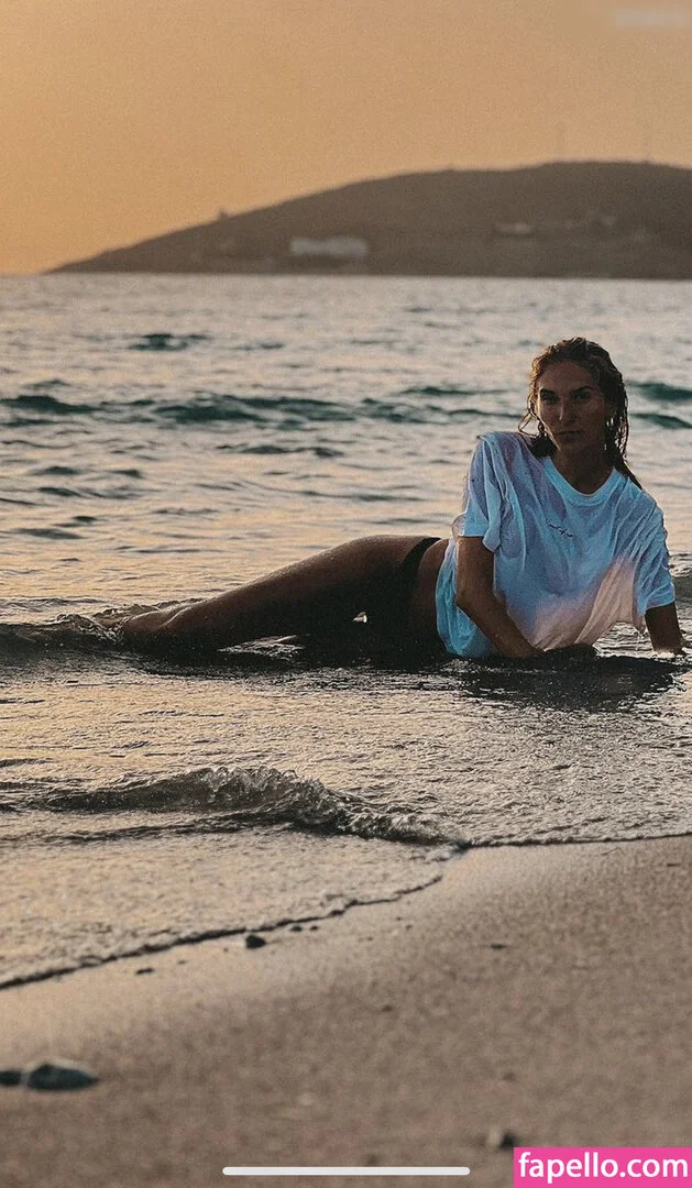 Anika Teller Onlyfans Photo Gallery 