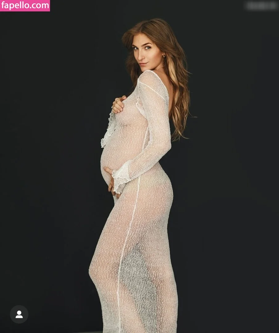 Anika Teller Onlyfans Photo Gallery 